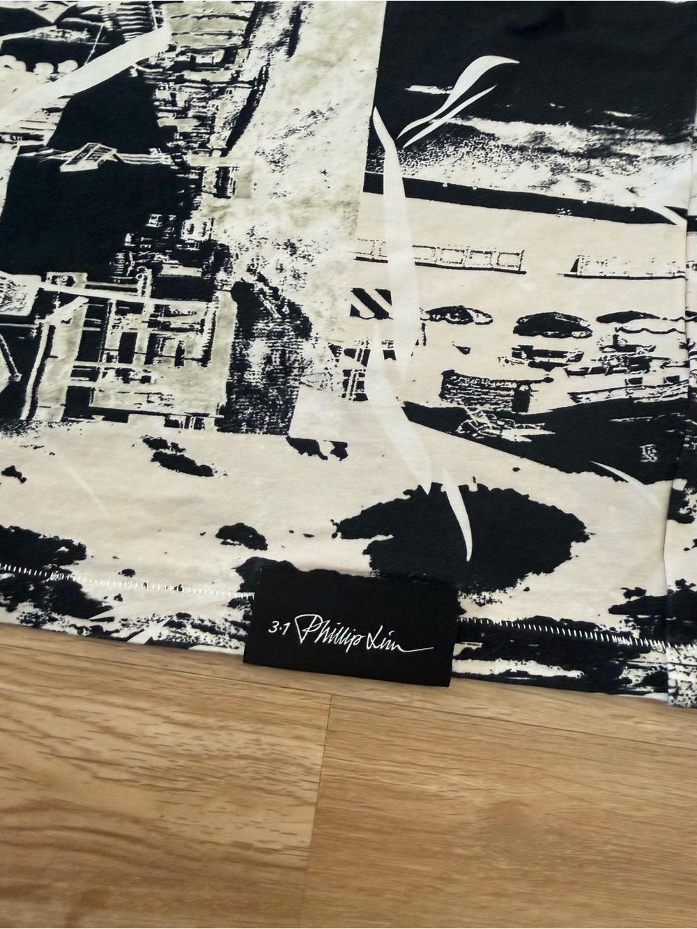 3.1 Phillip Lim Black and White Cityscape Graphic Tee - Picture 5 of 8
